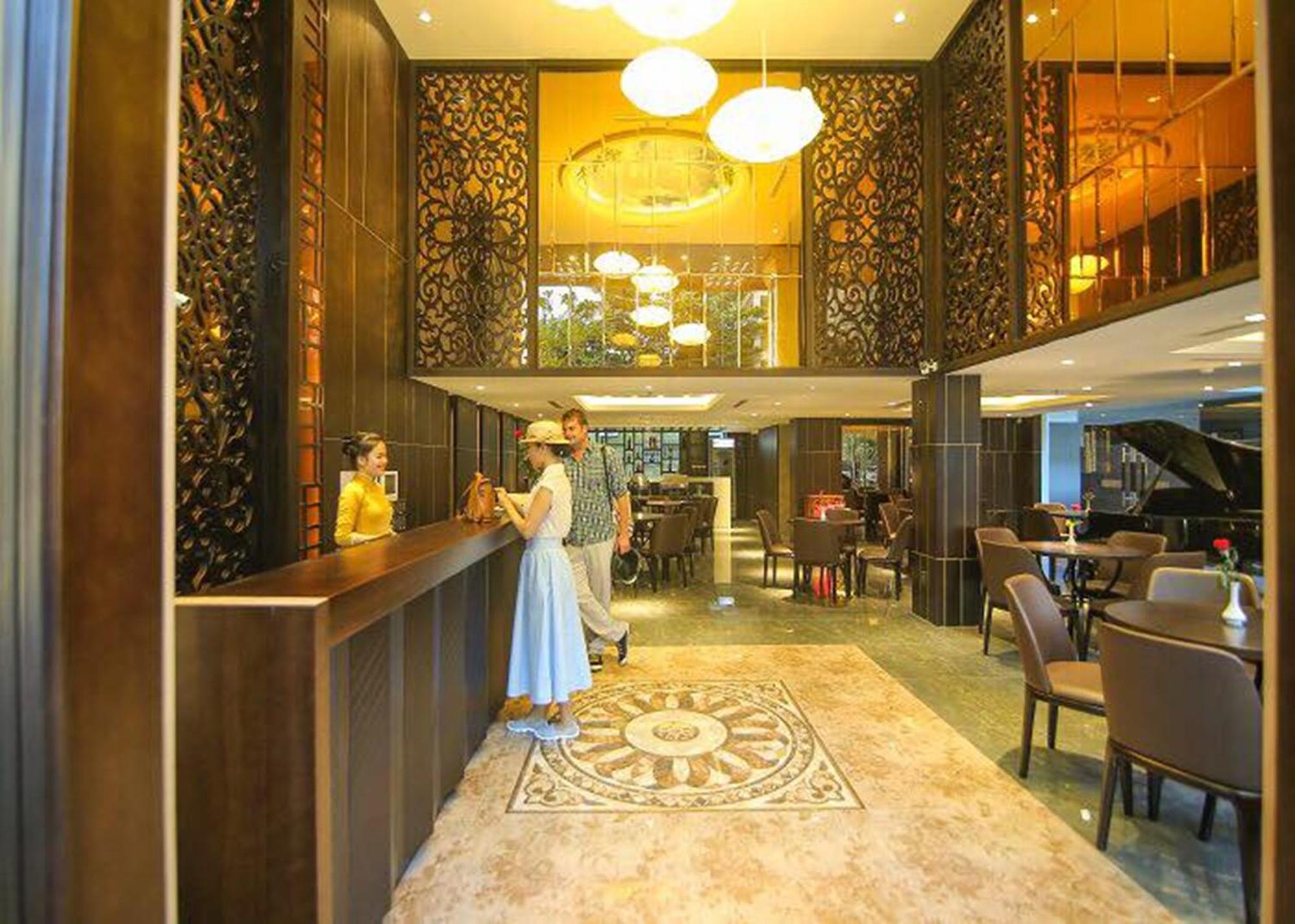 דה נאנג Palazzo Luxury Hotel מראה חיצוני תמונה