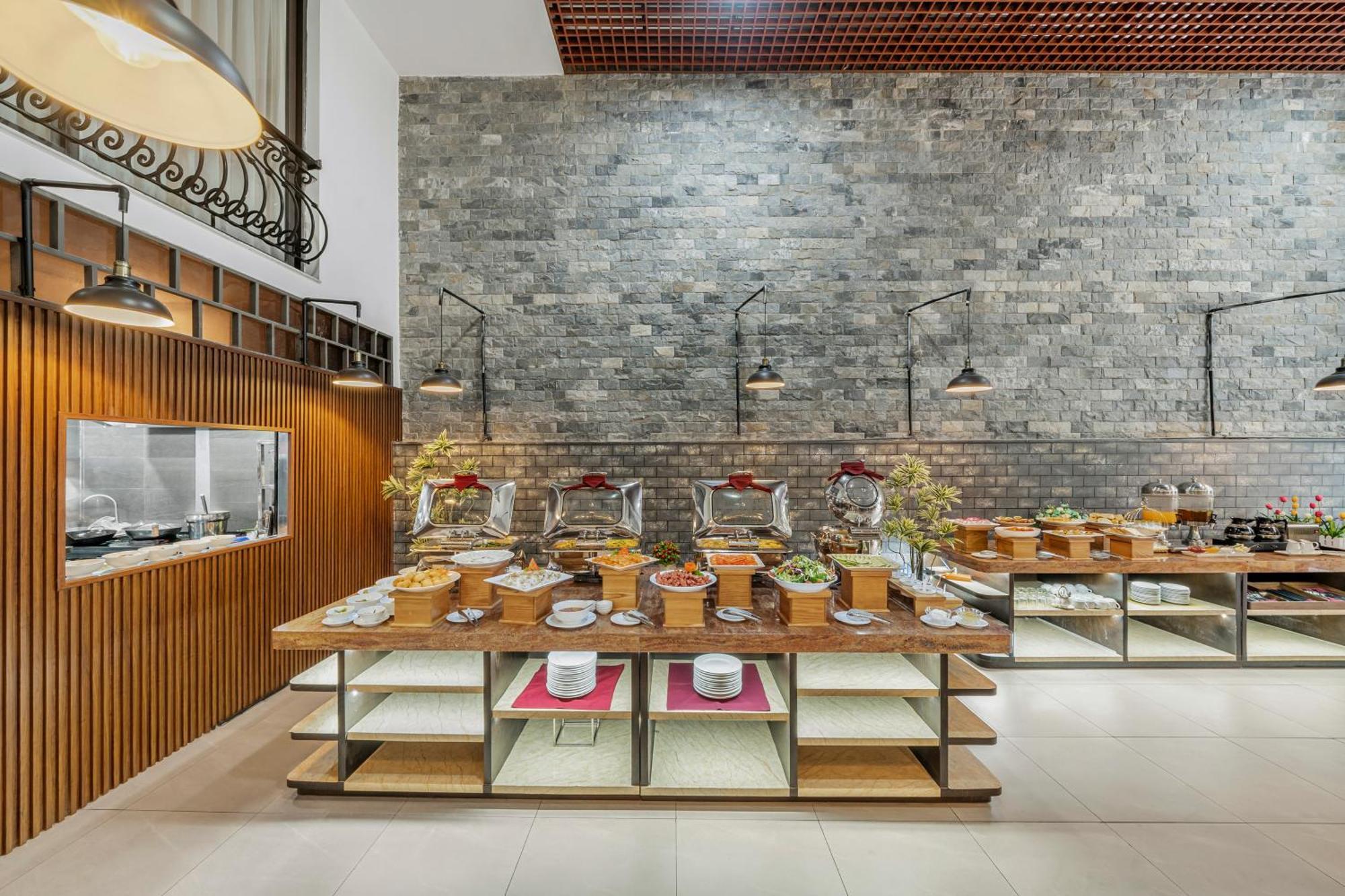דה נאנג Palazzo Luxury Hotel מראה חיצוני תמונה